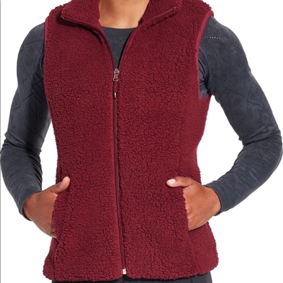 CALIA by Carrie Underwood Jackets & Blazers - CALIA by Carrie Underwood Sherpa Vest
